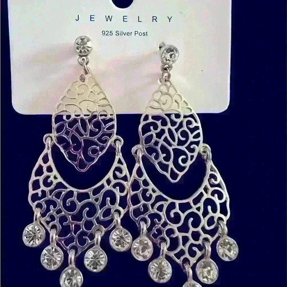 5 pairs of earrings - Picture 3 of 7